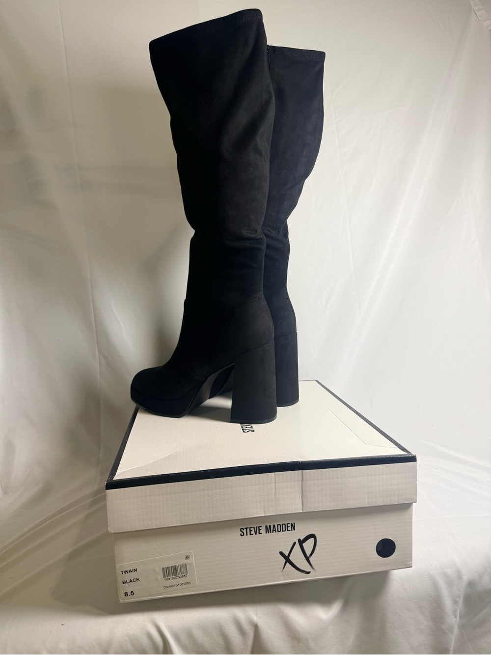 New Steve Madden Twain Knee-High Boots size 8.5 - Picture 2 of 4
